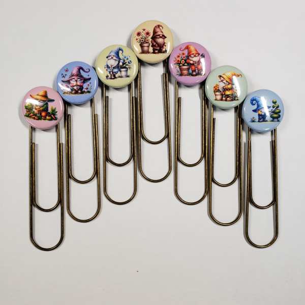 Button bookmarks - customer photo